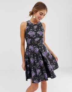 Короткое приталенное платье с принтом Closet London-Мульти