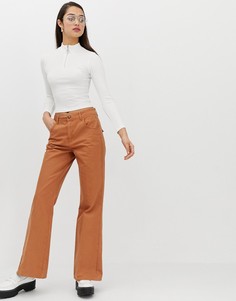 Расклешенные брюки ASOS DESIGN-Коричневый