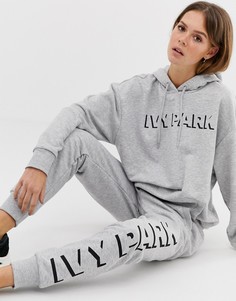 Серые джоггеры с логотипом Ivy Park-Серый