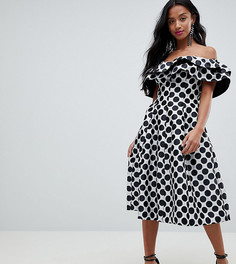 Платье-бандо для выпускного в горошек с оборками ASOS DESIGN Petite-Черный