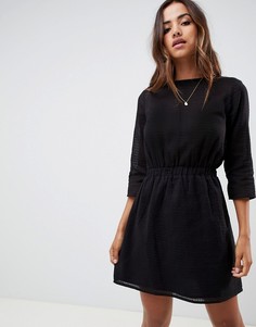 Повседневное платье мини в фактурную клетку с эластичной талией ASOS DESIGN-Черный