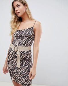 Платье мини со звериным принтом и поясом ASOS DESIGN-Мульти