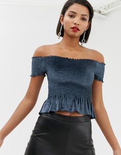 Голубой бархатный топ с открытыми плечами и баской River Island-Синий