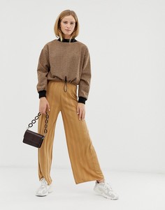 Трикотажные брюки с широкими штанинами в рубчик ASOS DESIGN-Светло-бежевый