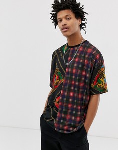 Oversize-футболка с узором в клетку и принтом \херувим\" ASOS DESIGN-Черный