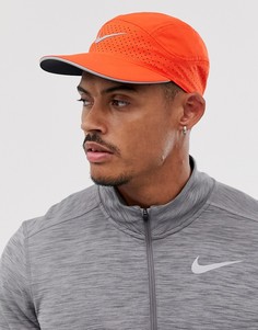 Красная кепка Nike Running - Aerobill Tailwind-Красный