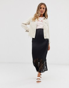 Атласная юбка миди с кружевной отделкой ASOS DESIGN-Черный