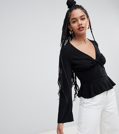 Черный топ с узлом спереди и баской Miss Selfridge