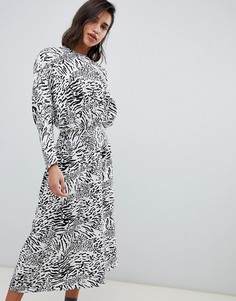 Жаккардовое платье миди с леопардовым принтом ASOS DESIGN-Мульти