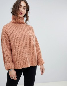 Oversize-джемпер крупной вязки с высоким воротом Free People Fluffy Fox-Розовый