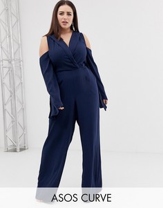Комбинезон в стиле смокинга с открытыми плечами и поясом ASOS CURVE-Темно-синий