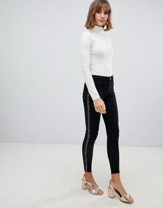 Черные джинсы скинни с шевронным узором на боковых вставках River Island Molly-Черный