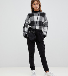 Базовые джоггеры зауженного кроя ASOS DESIGN Petite-Черный