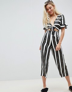 Чайный комбинезон с вырезом и завязкой ASOS DESIGN-Мульти