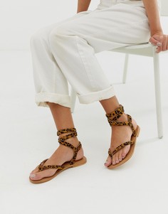 Кожаные сандалии с леопардовым принтом ASOS DESIGN Fix It-Коричневый