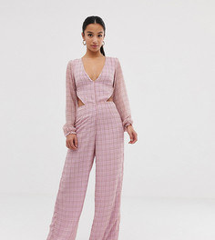 Розовый комбинезон в клетку с открытой спиной и оборками Missguided Petite