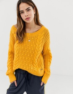 Вязаный джемпер с узором \косичка\" Abercrombie & Fitch-Желтый