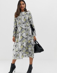 Платье миди со змеиным принтом и сборками ASOS DESIGN-Мульти