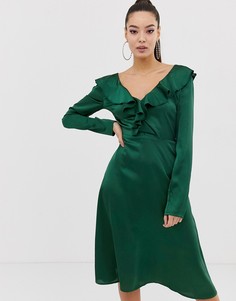 Зеленое атласное платье миди с оборками и V-образным вырезом Missguided-Зеленый