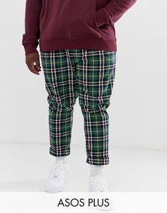 Брюки-сигареты в зеленую клетку тартан со складками ASOS DESIGN Plus-Зеленый
