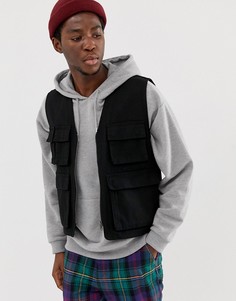 Черный жилет в стиле милитари ASOS DESIGN
