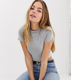 Серая укороченная футболка зауженного кроя с высоким воротом ASOS DESIGN Petite-Белый