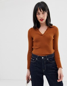 Джемпер в рубчик с отделкой ASOS DESIGN-Коричневый