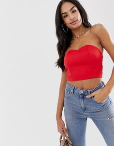 Красный укороченный топ-бандо с вырезом сердечком Missguided