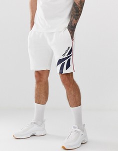 Белые шорты с принтом Reebok classics-Белый