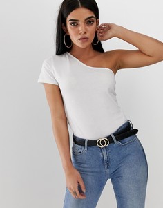 Белая футболка на одно плечо ASOS DESIGN-Белый