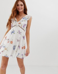 Платье мини с отделкой и цветочным принтом ASOS DESIGN-Мульти