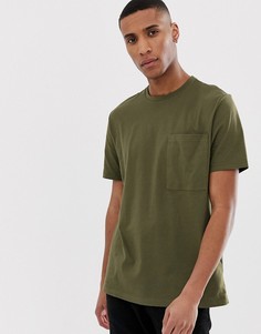 Свободная футболка из органического материала цвета хаки с карманом ASOS DESIGN-Зеленый