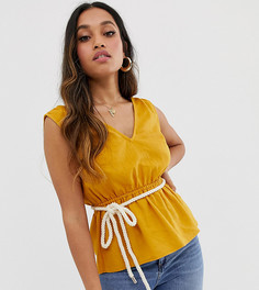 Топ без рукавов с добавлением льна и поясом ASOS DESIGN Petite-Желтый