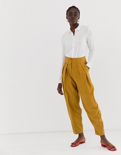Зауженные брюки ASOS DESIGN-Желтый