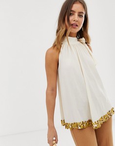 Топ с халтером и отделкой по нижнему краю ASOS DESIGN-Кремовый