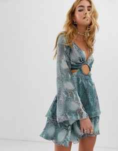 Платье мини с длинными рукавами и змеиным принтом ASOS DESIGN-Мульти