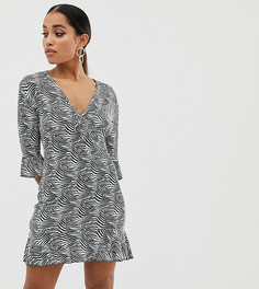 Чайное платье с принтом \зебра\" цвета хаки Missguided Petite-Мульти