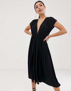 Приталенное платье миди с глубоким вырезом ASOS DESIGN-Черный