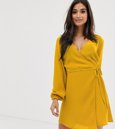 Платье мини горчичного цвета с длинными рукавами и запахом New Look Petite-Желтый