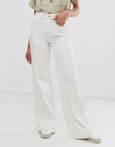 Светло-бежевые джинсы из органического материала с широкими расклешенными штанинами Tomorrow-Белый
