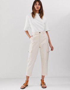 Саржевые брюки в крапинку с завышенной талией и карманами ASOS WHITE-Кремовый