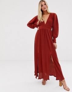 Плиссированное платье макси с присборенной талией и разрезами ASOS DESIGN-Оранжевый
