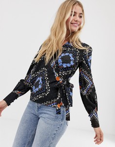 Блузка с запахом Influence-Черный