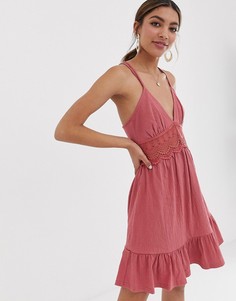 Фактурный приталенный сарафан мини с отделкой кроше ASOS DESIGN-Розовый