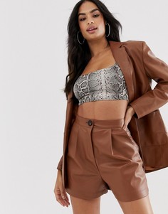 Светло-коричневые шорты из искусственной кожи ASOS DESIGN-Светло-коричневый