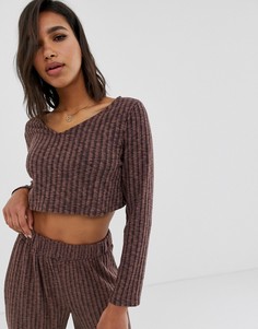 Комбинируемый свободный лонгслив с V-образным вырезом ASOS DESIGN-Коричневый