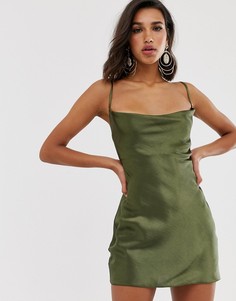 Блестящее атласное платье-комбинация мини со шнуровкой на спине ASOS DESIGN-Зеленый