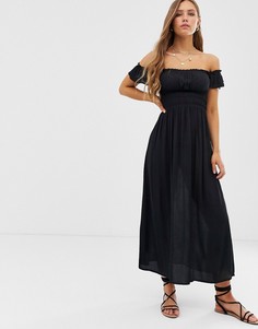 Платье макси из жатой ткани с открытыми плечами ASOS DESIGN-Черный