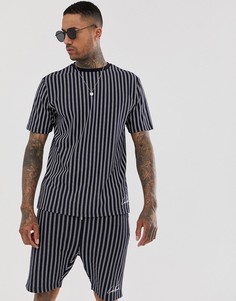 Темно-синяя oversize-футболка в тонкую полоску The Couture Club-Темно-синий