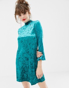Бархатное платье с расклешенными рукавами Monki-Зеленый